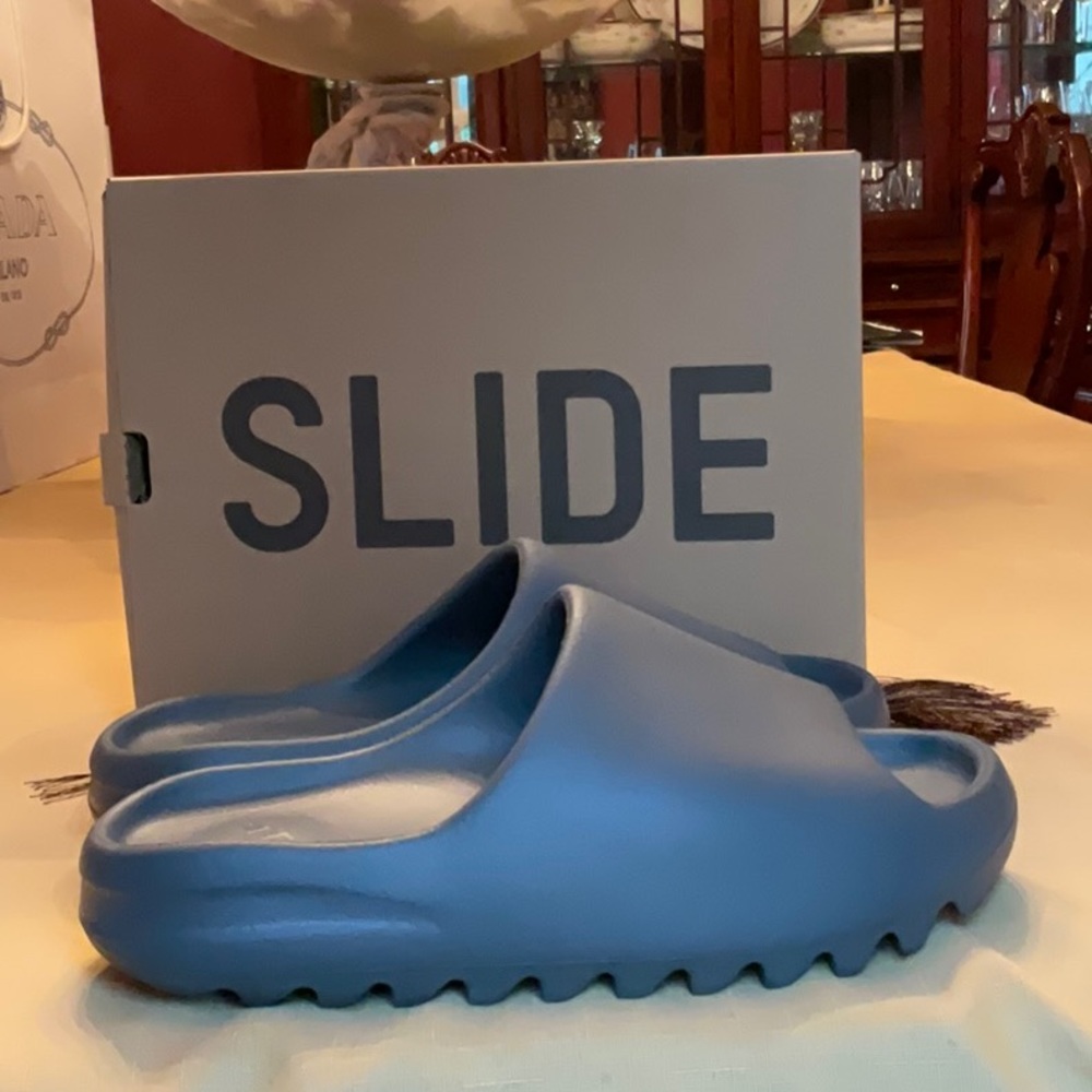 Adidas YZY Slide